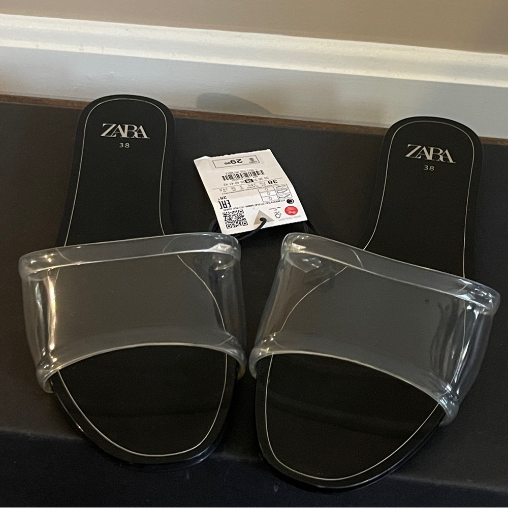 NWT Zara Flat Vinyl Sandals